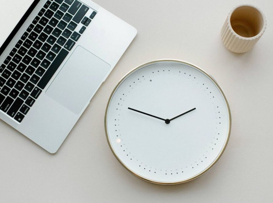 Time-and-Attendance-vs.-Time-Tracking-1-1024x682